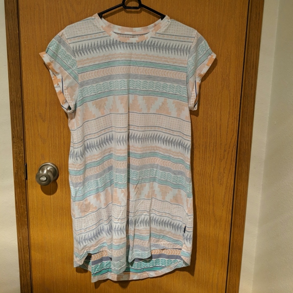 Dakine t-shirt dress